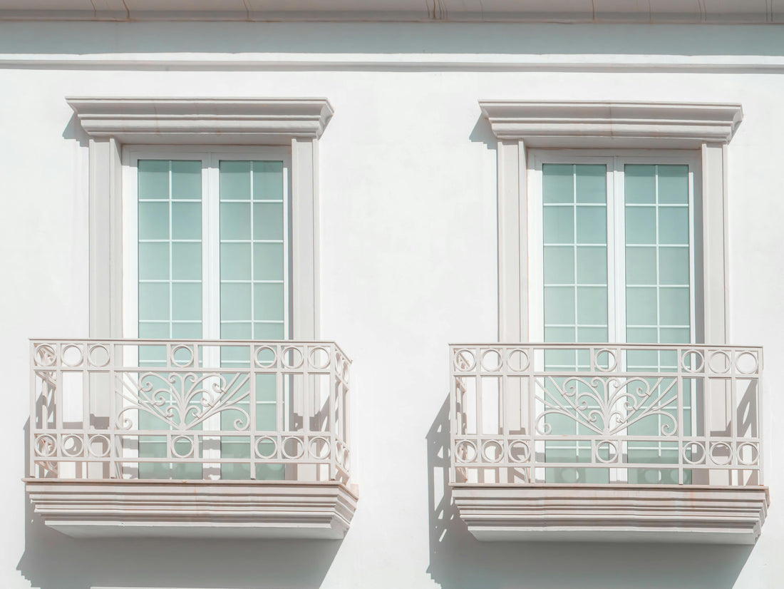 Idei de fațade moderne cu profile decorative din polistiren